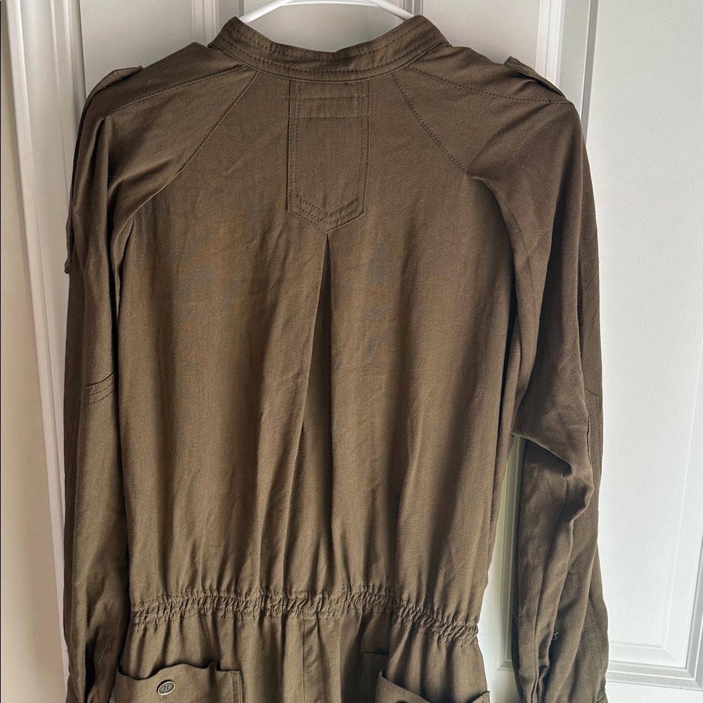NWOT Zara SRPLS Olive Brown Women's Jumpsuit

Jmpst 13
£119.00 - Picture 7 of 10